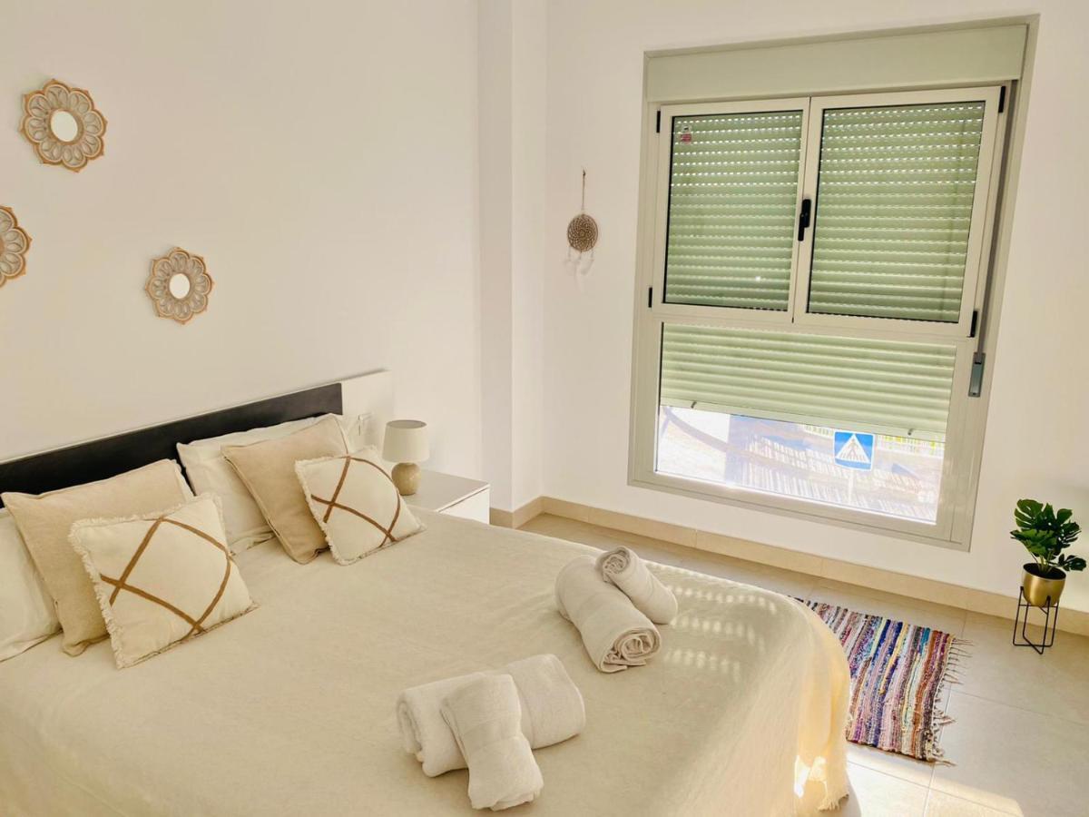 Apartamento Playa Y Club Nautico A 150M Denia Bagian luar foto