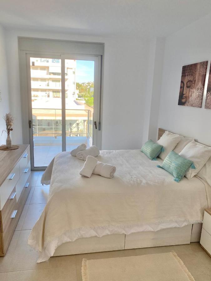 Apartamento Playa Y Club Nautico A 150M Denia Bagian luar foto
